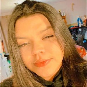 Meet your Posher, Alexa-jane